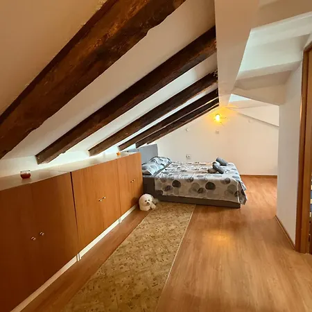 Center Apartman